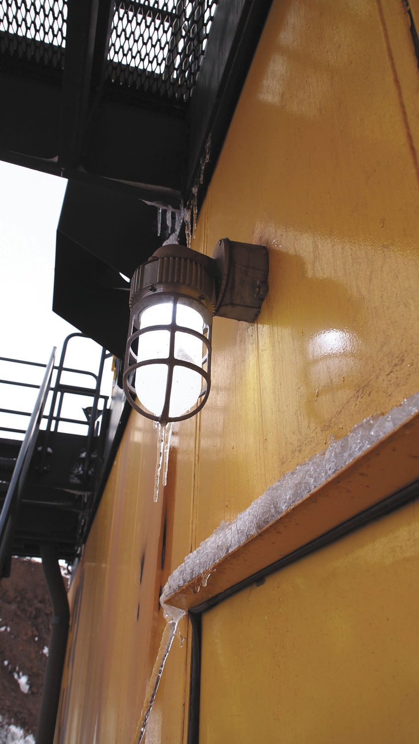 Applique da esterno / per nave / led / a parete metallic vp ...