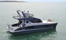 catamarano a motore : cabinato JXX38 JAUNIN Productions