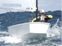 deriva da classe ISAF : OPTIMIST PRO RACER McLaughlin Boat Works