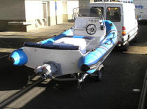 gommone semi-rigido accessoriato (idrogetto, con consolle centrale) 475JS Explorer Marine