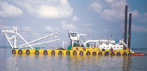 nave speciale : draga aspirante refluente con disgregatore SGT 500 C ITALDRAGHE