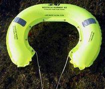 salvagente a ferro di cavallo per navi (autogonfiabile) PLT&reg; RESCUE Restech Norway