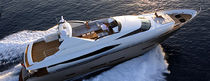 yacht di lusso : motor-yacht con fly 29 Peri Yachts