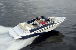 runabout entrobordo / bow-rider / max. 6 persone / con prendisole