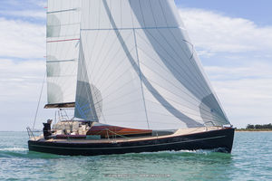 barca a vela da crociera costiera / con poppa aperta / con 4 cuccette