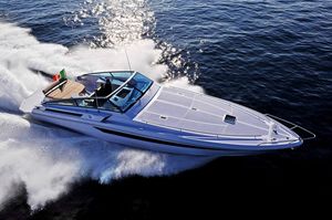 motor-yacht offshore / open / con scafo planante / con 3 cabine