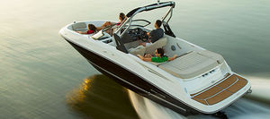 runabout entrobordo / bow-rider / max. 8 persone / con prendisole