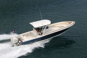 barca open fuoribordo / trimotore / con cabina / con T-top