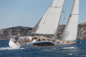 sailing-yacht da crociera / con deck saloon