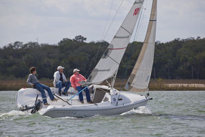 barca a vela day-sailer / con poppa aperta / con 2 cuccette