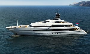 mega-yacht da crociera / raised pilothouse / in acciaio / con 6 cabine