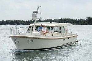 cabinato entrobordo / diesel / hard-top / fluviale
