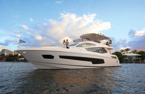 motor-yacht da crociera / con fly / con 5 cabine