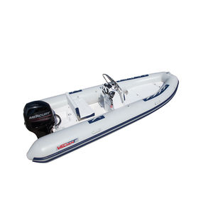 gommone fuoribordo / semirigido / con console laterale / max. 9 persone