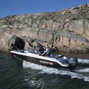 runabout fuoribordo / bow-rider / in alluminio / max. 6 persone