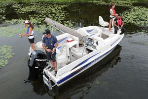 deck boat fuoribordo / da pesca sportiva / in alluminio