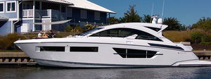 motor-yacht da crociera / hard-top / con scafo planante