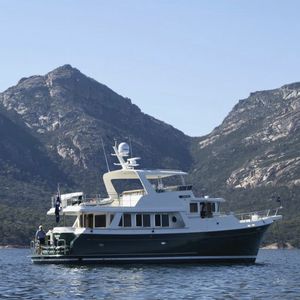 motor-yacht da crociera / trawler / con fly / con 3 cabine