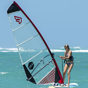 attrezzatura completa da windsurf