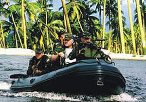 barca militare / fuoribordo / gommone semirigido