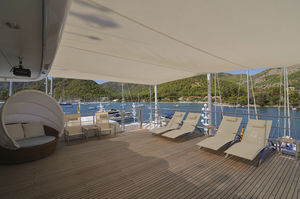 tendalino parasole per yacht / per cabina di pilotaggio / con struttura in acciaio inossidabile