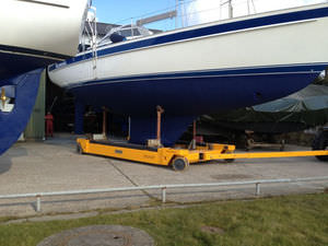 rimorchio per movimentazione / per cantiere navale / a ruote indipendenti