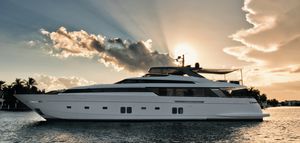 super-yacht da crociera / con fly / dislocante