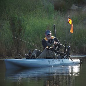 kayak sit-on-top / rigido / da pesca / 1 posto
