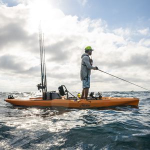 kayak sit-on-top / rigido / per spedizione / da pesca