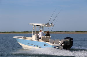 barca open fuoribordo / con console centrale / open / da pesca sportiva