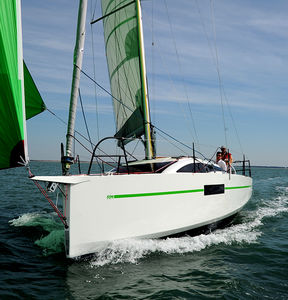 barca a vela da crociera d'altura / con poppa aperta