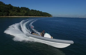 gommone fuoribordo / semirigido / con console jockey / offshore