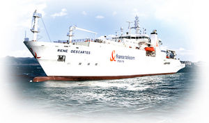nave speciale posacavi