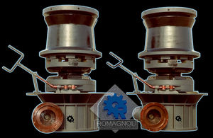 salpa ancora per nave / verticale / elettrico / a tamburo