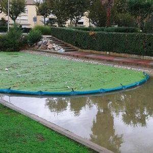 barriera antinquinamento / galleggiante / permanente / per acque calme