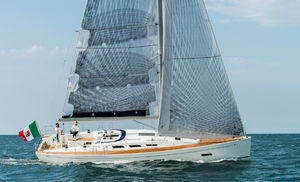 barca a vela da regata e crociera / con poppa aperta / con doppio timone a ruota