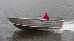 barca open fuoribordo / da pesca sportiva / in alluminio / max. 5 persone