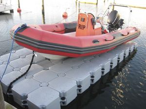 pontile modulare / per ormeggio a secco / per marina