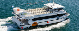 traghetto passeggeri catamarano