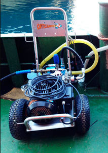 pulitore ad alta pressione per cantiere navale / mobile / con motore elettrico / per pulizia carena