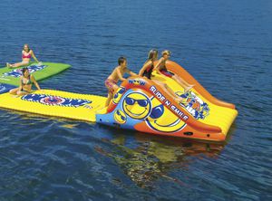 gioco acquatico scivolo / flottante