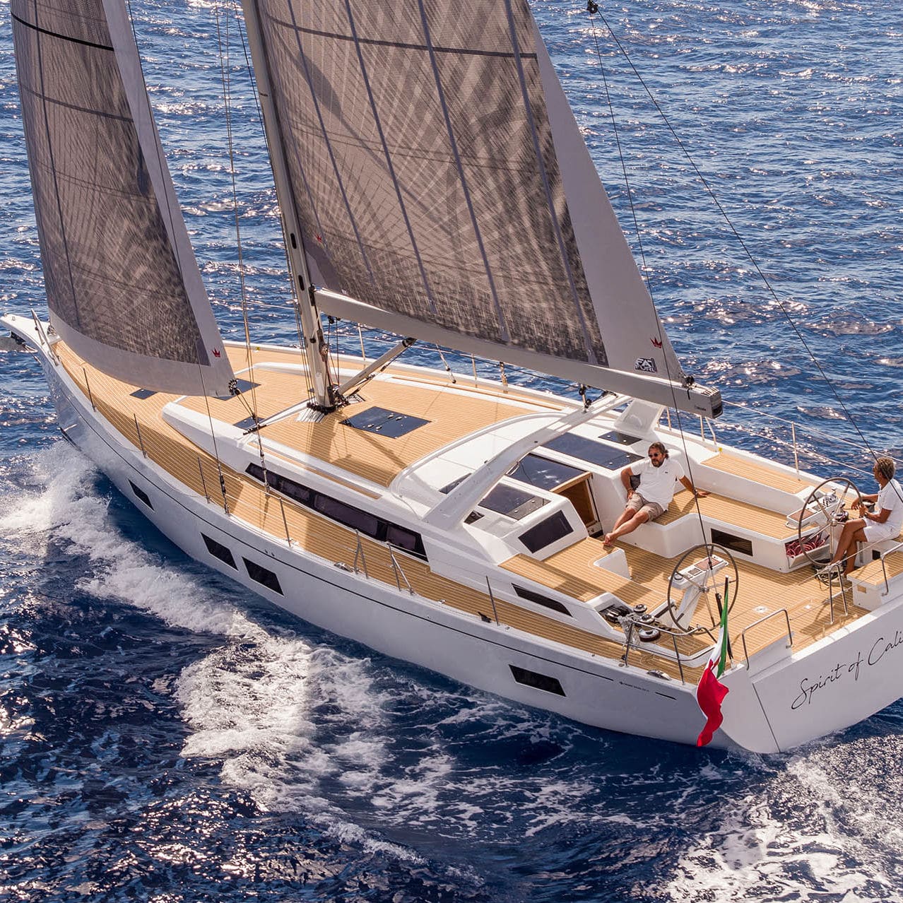 grand soleil sailing yachts