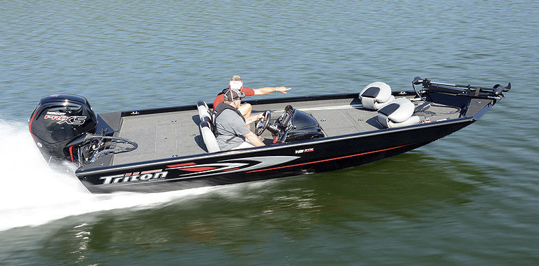 Crappie boat fuoribordo - 18 C TX - Triton Boats - con console