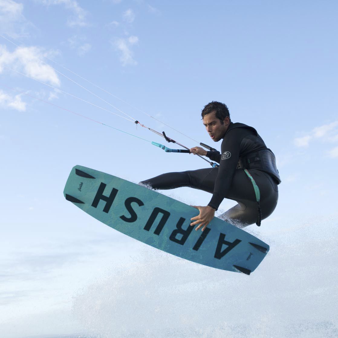 Tavola da kitesurf twintip SWITCH Airush da freeride / tradizionale