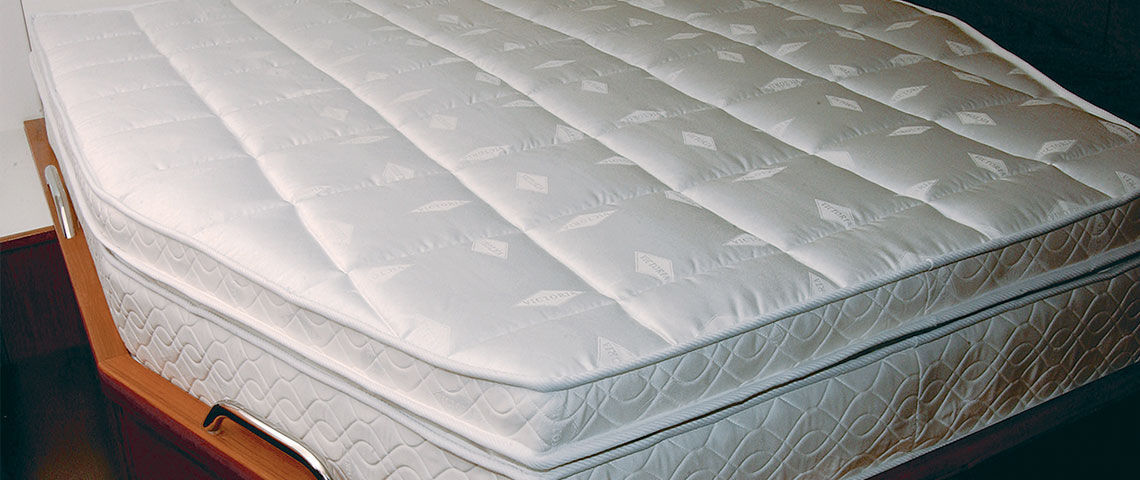 Zayton Coprimaterasso In Schiuma Ad Alta Densità 7,6 Cm - Topper A Uovo CertiPUR-US, Traspirante E Anti-pressione, Per Sonno Confortevole, Bianco, Misura Singola