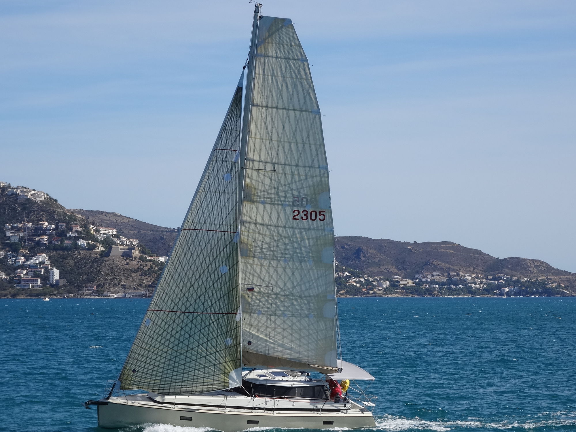 yacht o barca a vela