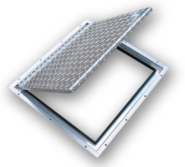 Passauomo per barca HTC12x22 Heater Craft rettangolare / apribile