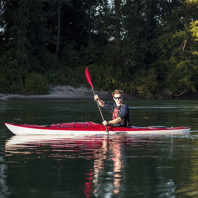 Kayak rigido Equinox Eddyline Kayaks da turismo / da mare / per