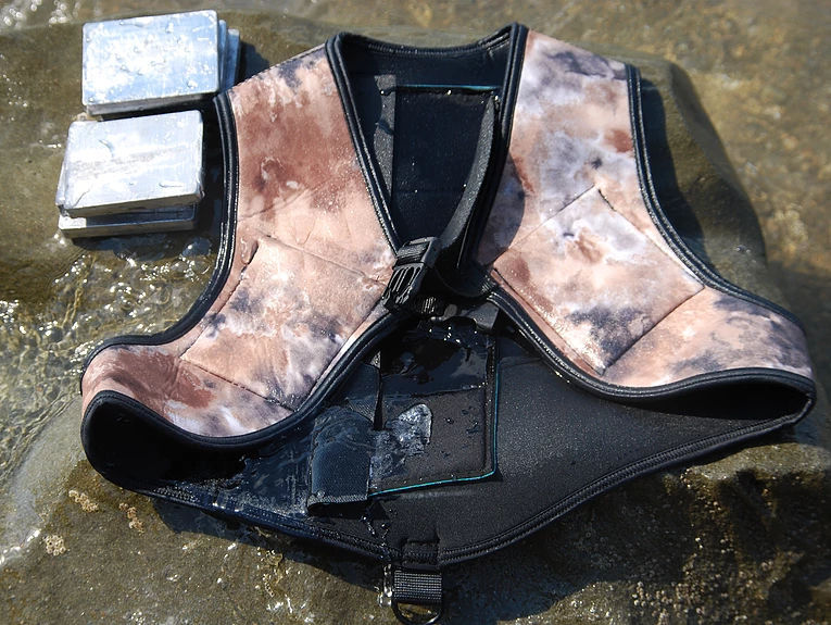 SEAC Caccia Vest – Gilet Portapesi Per Pesca Subacquea, 4 Tasche In Neoprene Fino A 6 Kg, Spallacci Regolabili E Sgancio Rapido
