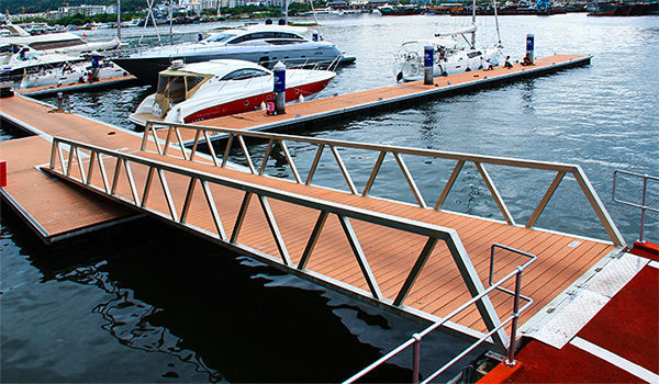 Passerella Marina Rotonda 5" Per Barca - Portello Ispezione In ABS Bianco Con Guarnizione Stagna - 3